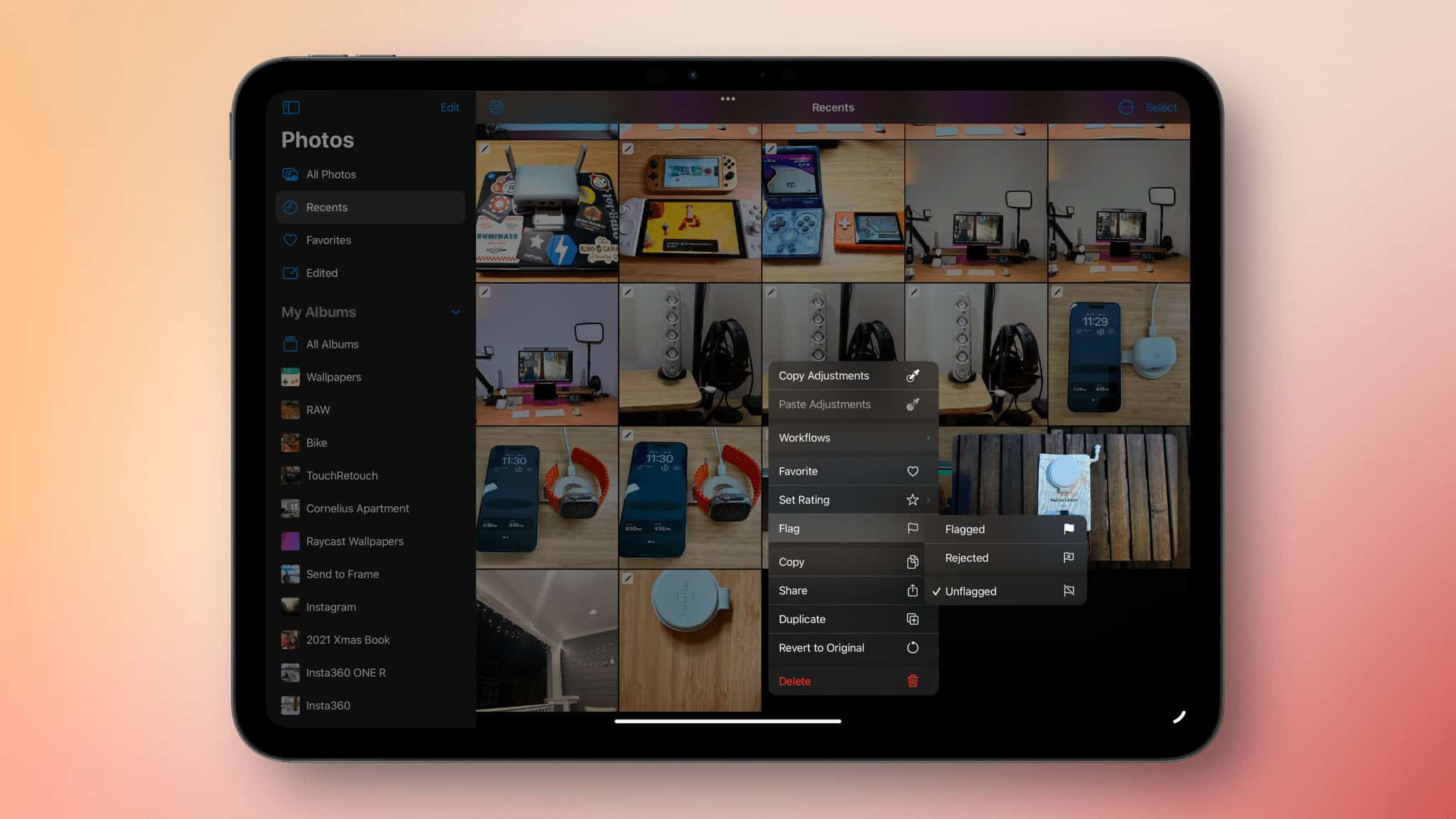 Flagging photos on the iPad.