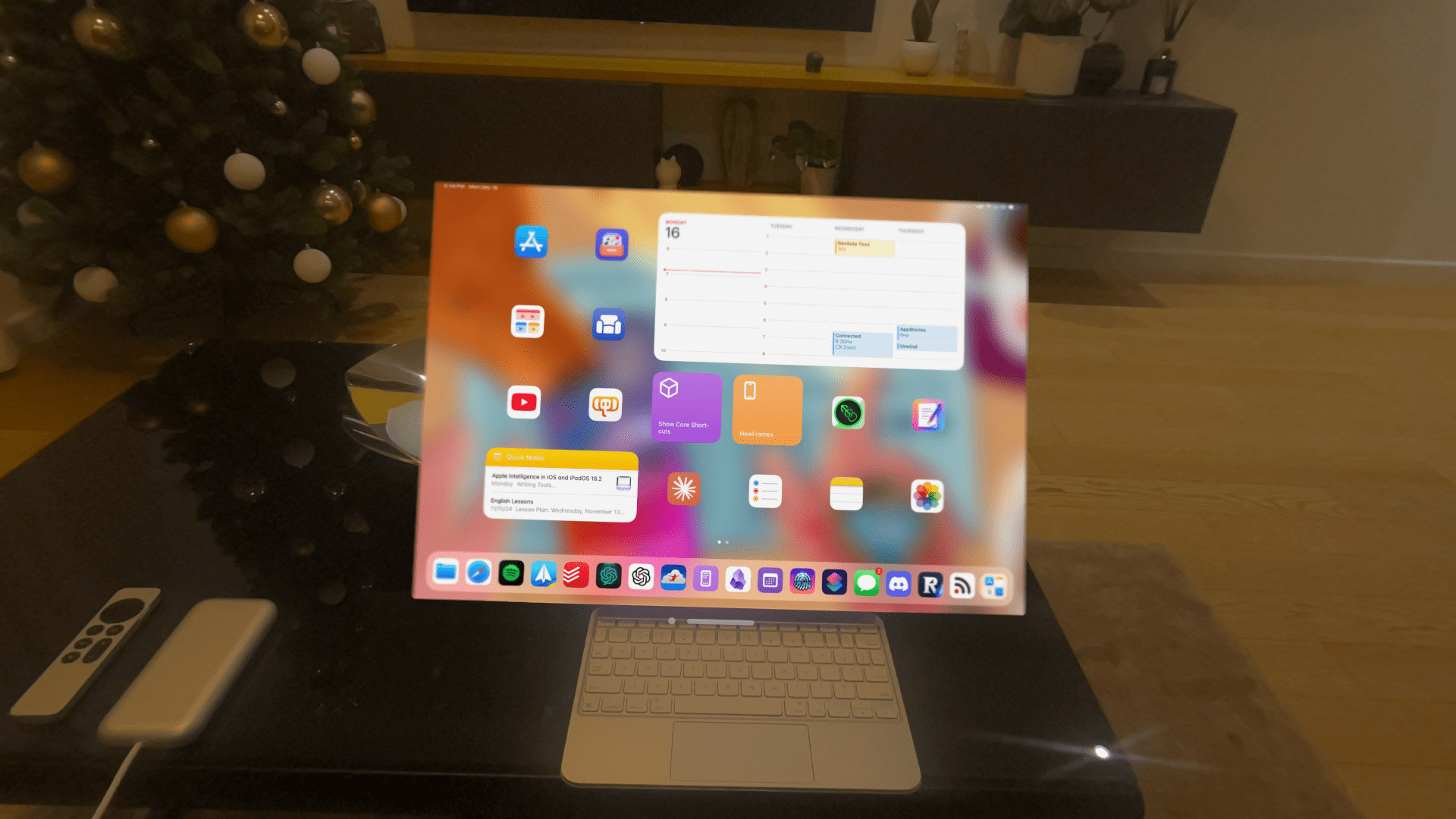 …lets me work with a bigger iPad display on top of my actual iPad.