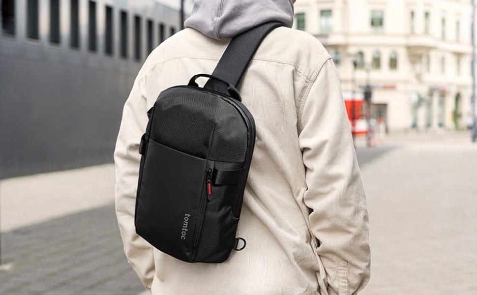 Tomtoc's medium Navigator T24 sling bag. Source: Tomtoc.