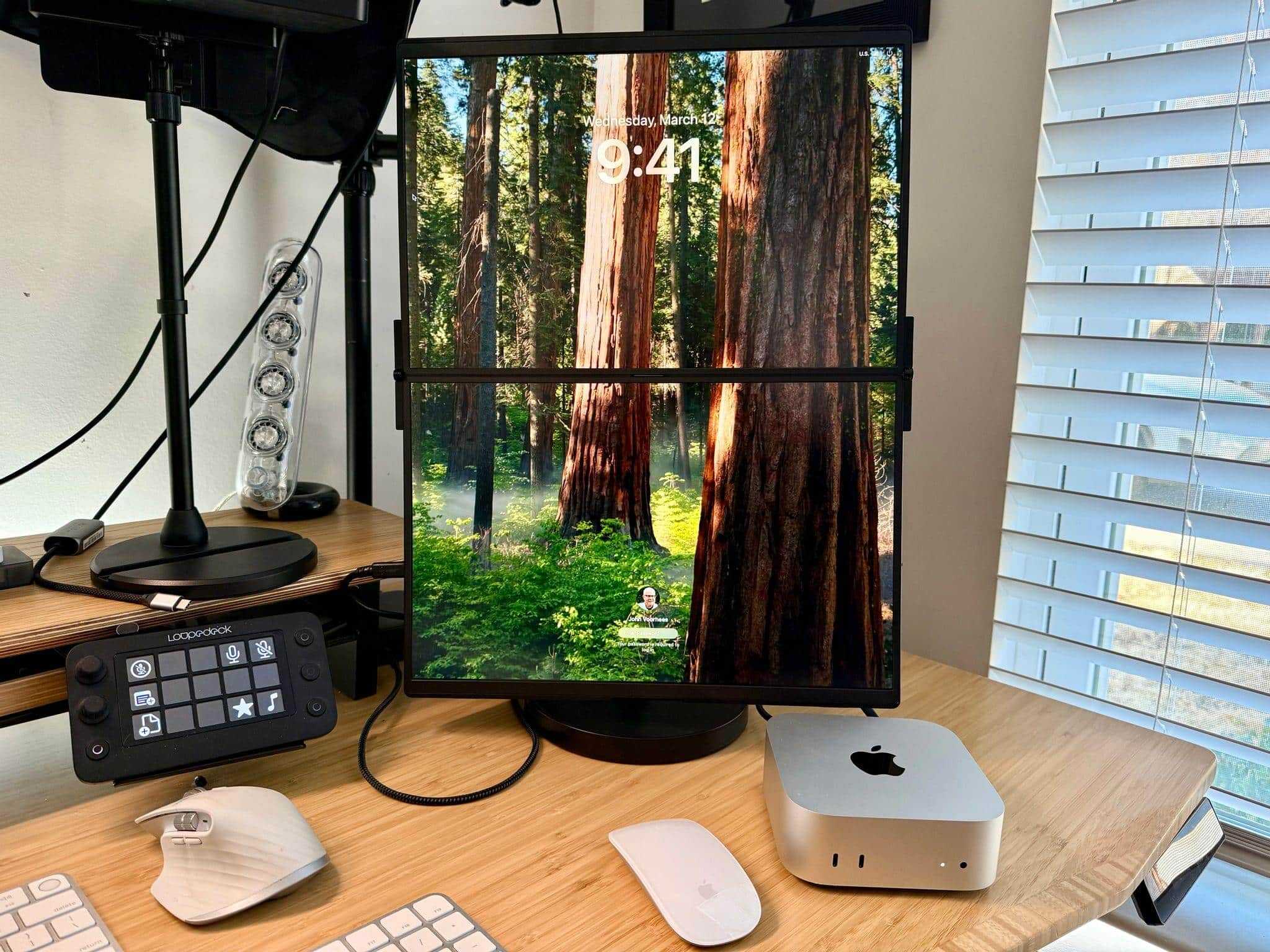 I haven't tried the VESA mount, but the FlipGo Pro has been handy as a second screen when recording podcasts at my desk.
