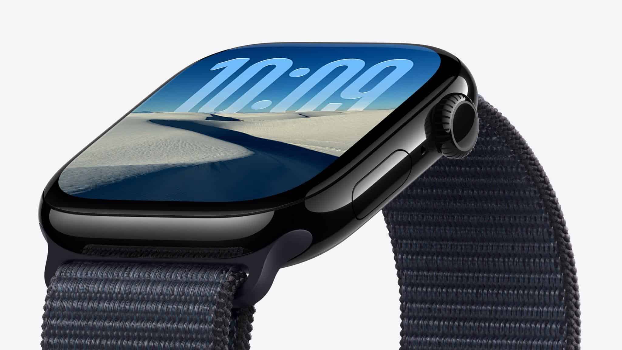Yes, the Series 11 looks identical to the Series 10. Source: Apple.